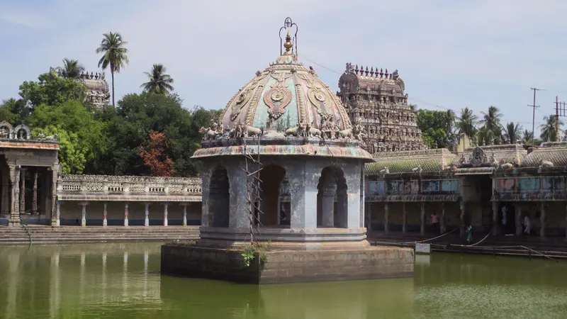 Alaiyur Navagraha Temple Sacred Tank