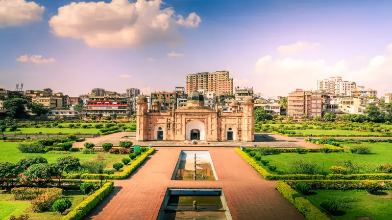 Bibi Ka Maqbara Aurangabad Garden