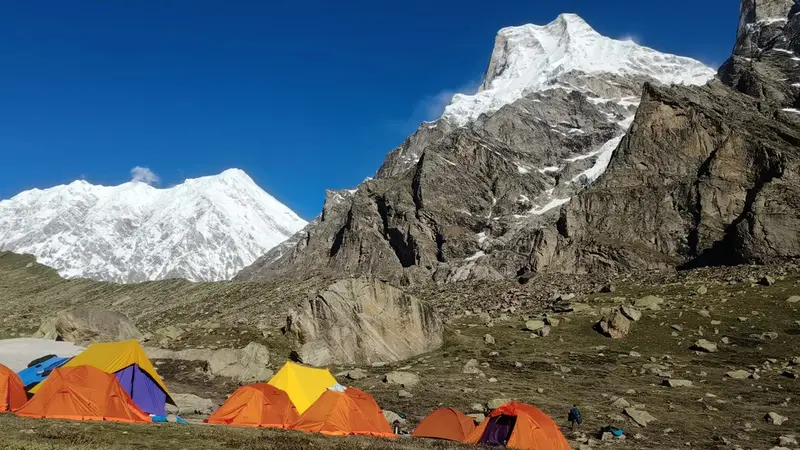 Chakratirth Campsite Satopanth Trek