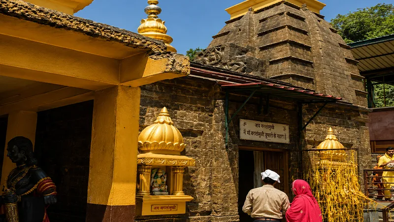 Devotees entering Chhinnamastika Temple at Rajrappa in Jharkhand