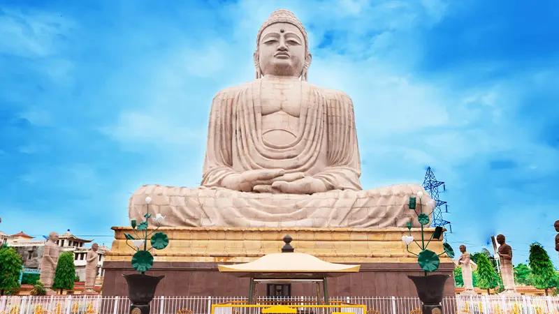Colossal Enlightened Sage Monument