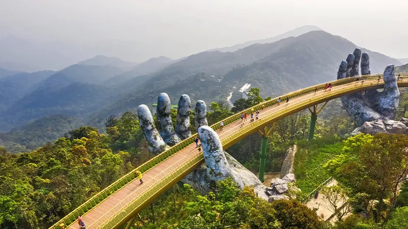 Golden Hands Mountain Bridge