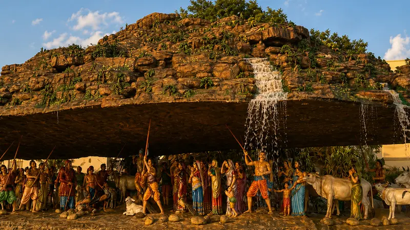 Govardhan Hill Krishna Lifting Scene