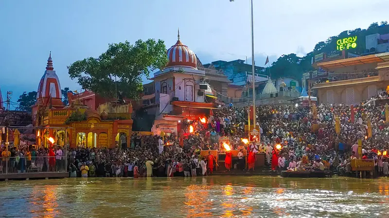 Evening Ganga Aarti at Har Ki Pauri, Haridwar