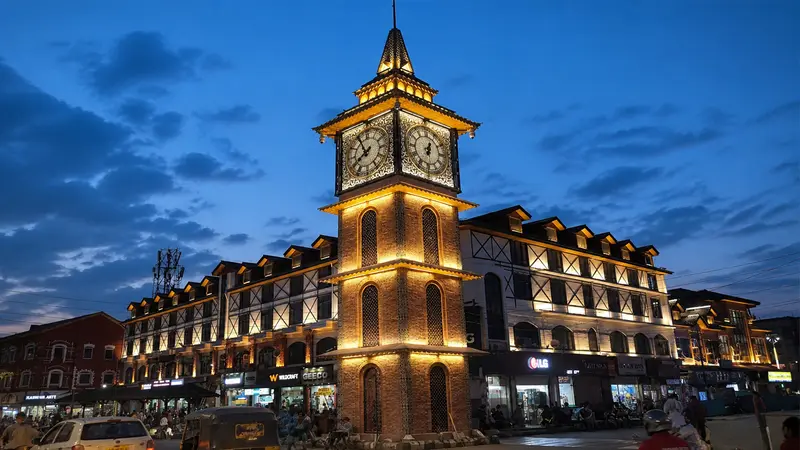Lal Chowk Clock Tower Srinagar