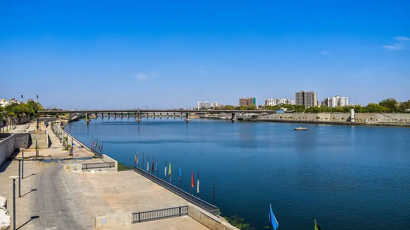 Scenic Sabarmati Riverfront promenade in Ahmedabad, a popular attraction in Gujarat