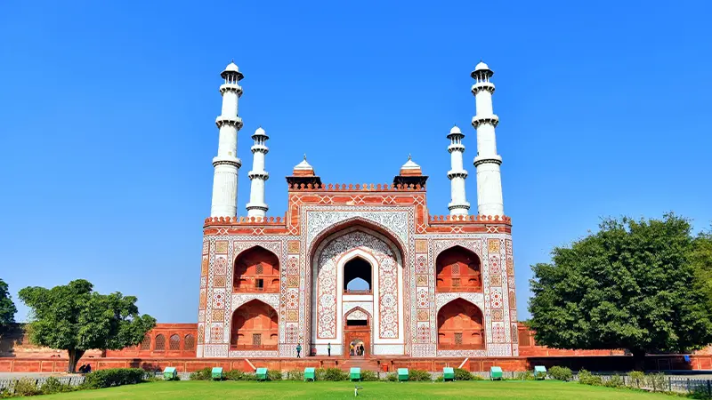 Mughal architecture of Akbar's Tomb at Sikandra in Agra