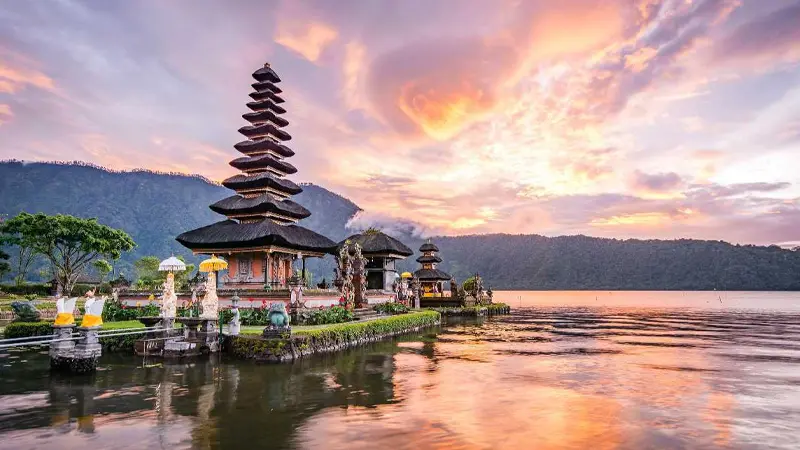 Ulun Danu Beratan Lake Temple