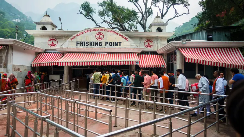 Vaishno Devi Yatra Frisking Point