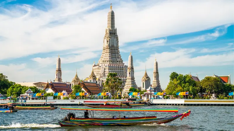 Wat Arun Chao Phraya River Temple