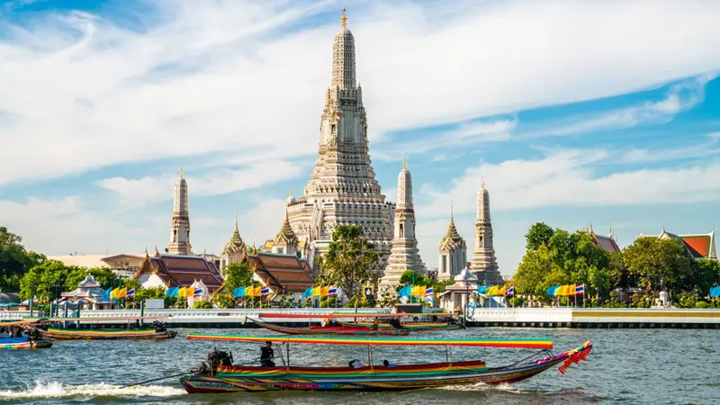 Wat Arun Riverside View