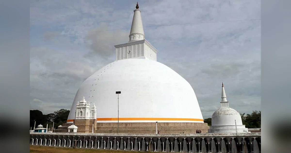 Dona Stupa