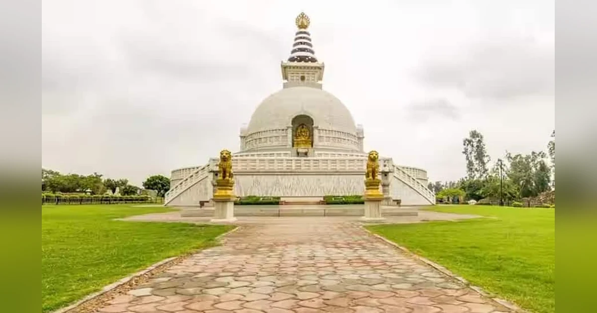 Vishwa Shanti Stupa, Delhi