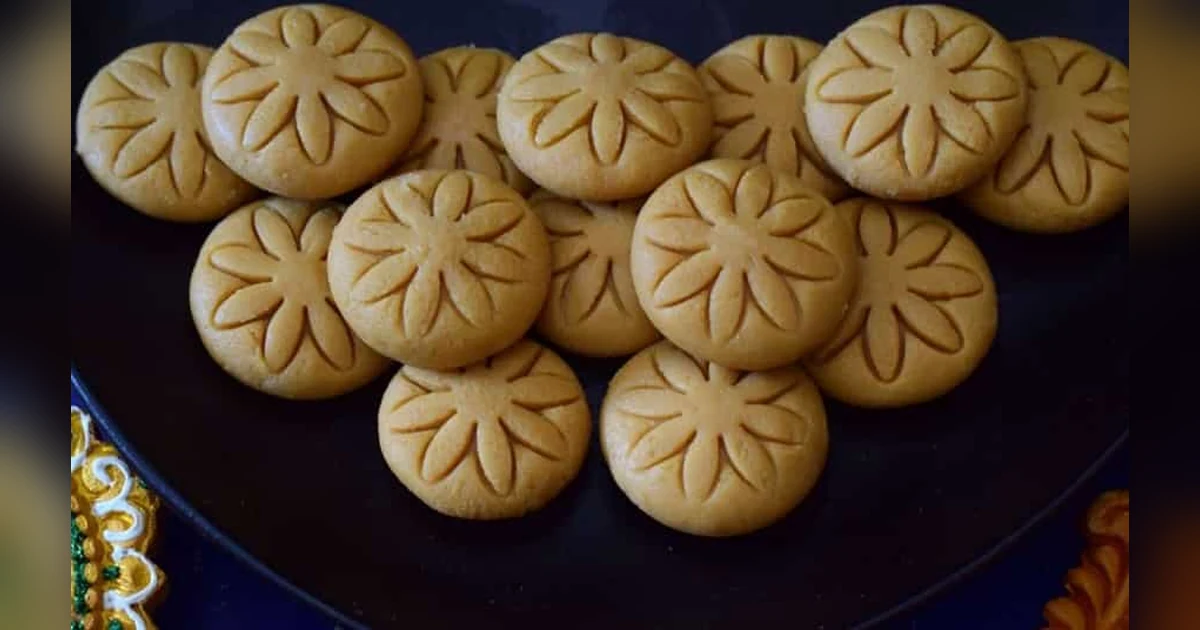 Nolen Gurer Sandesh