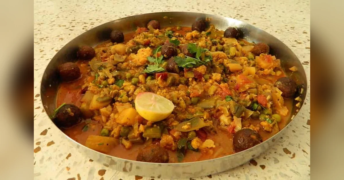Undhiyu