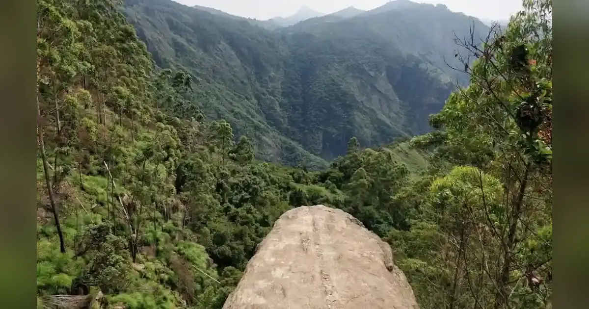 DolphinGÇÖs Nose Kodaikanal in tamil nadu