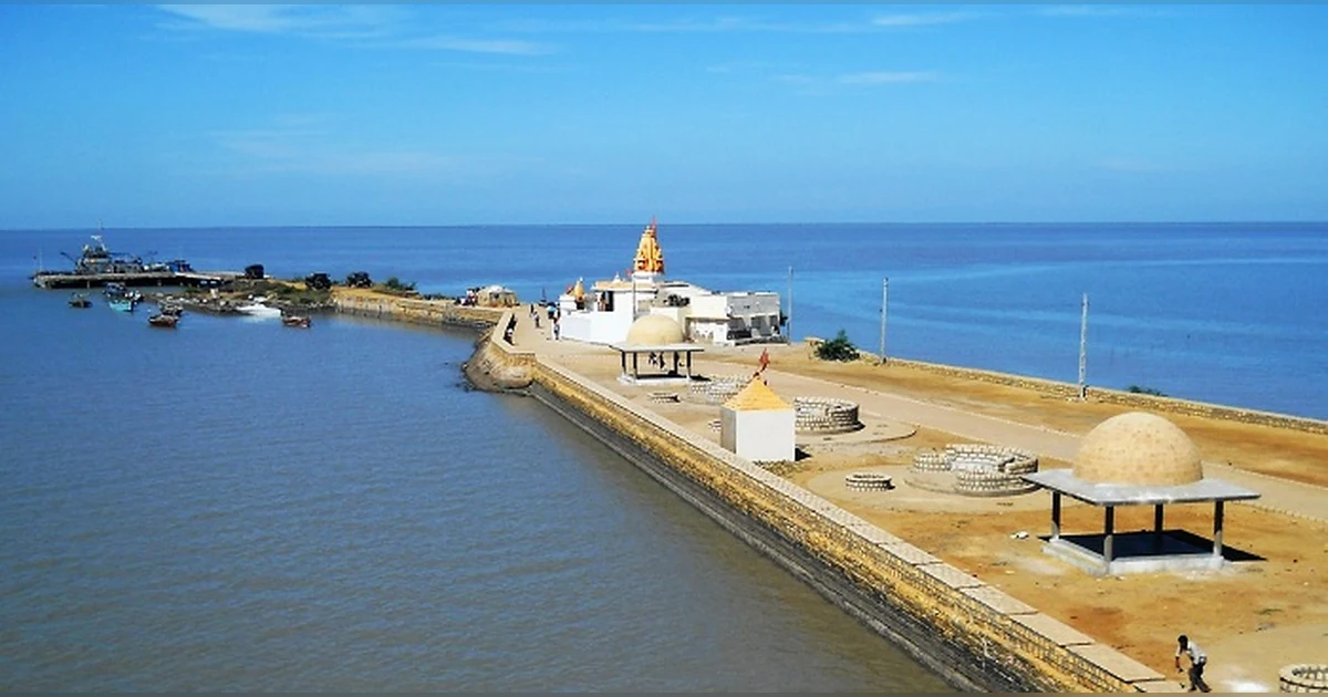 Narayan-Sarovar-Lake