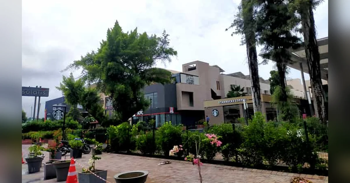 Alpha One Mall Ahmedabad