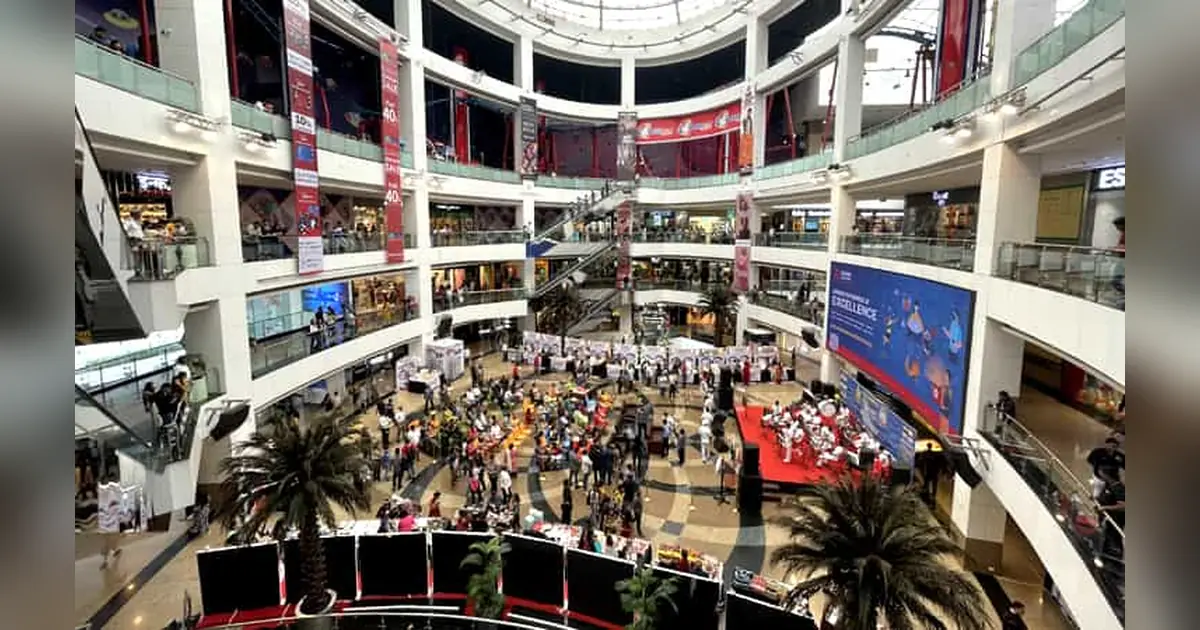 Infiniti Mall Mumbai