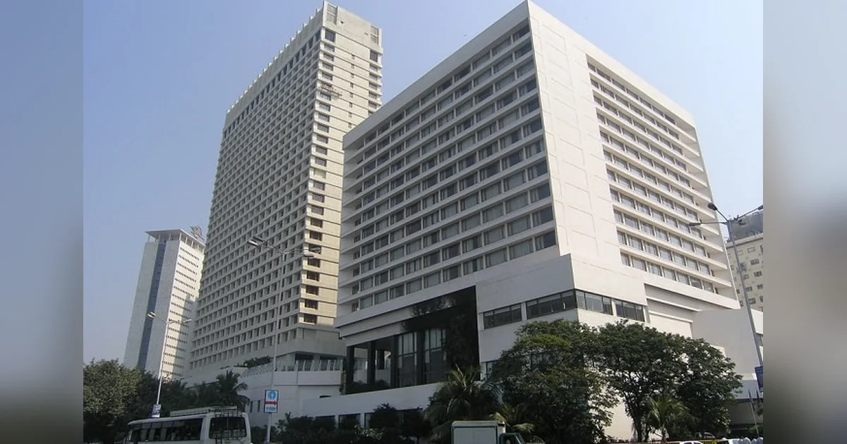 Hilton Towers