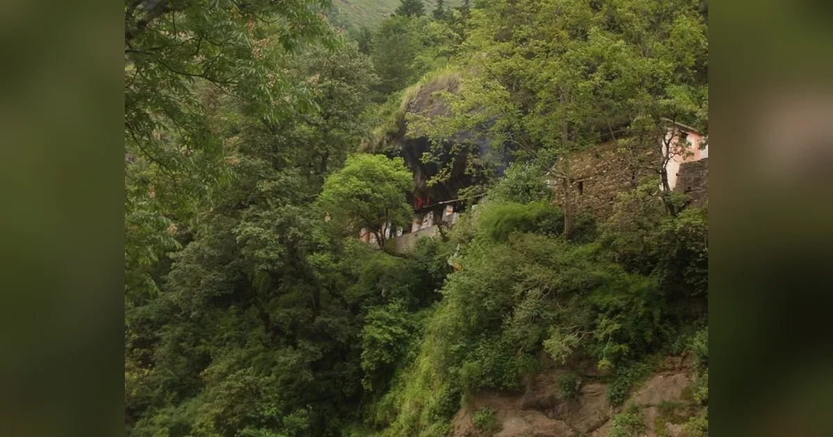Kalpeshwar-Temple