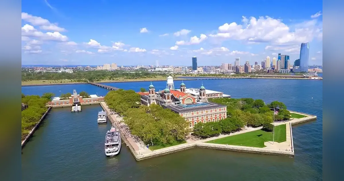 Ellis Island Immigration Centre