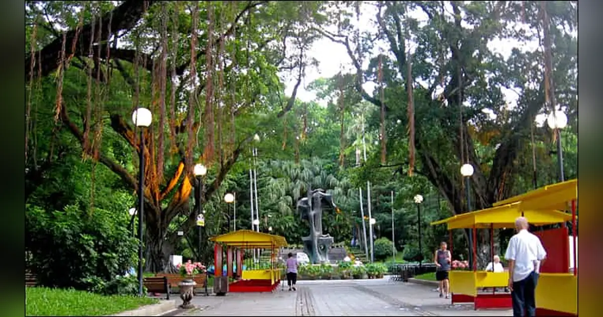 Luis De Camoes Garden