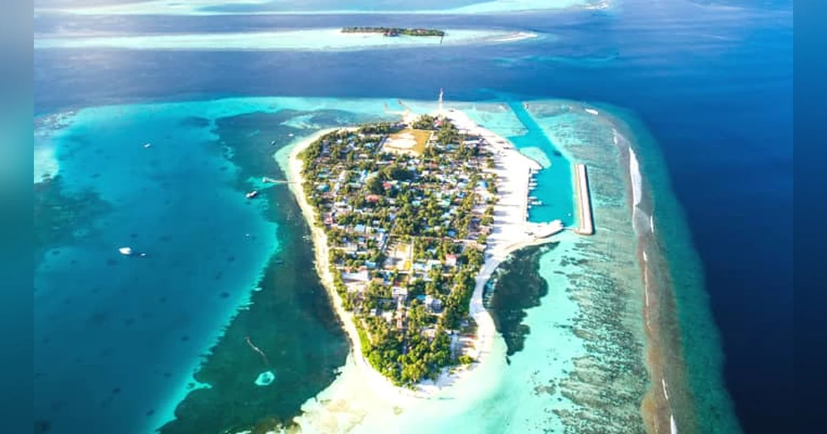 Dhangethi Island