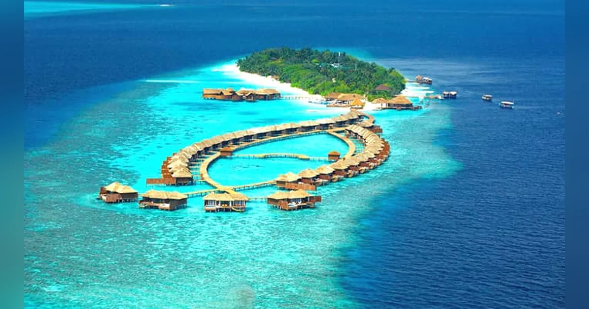Huvahendhoo Island