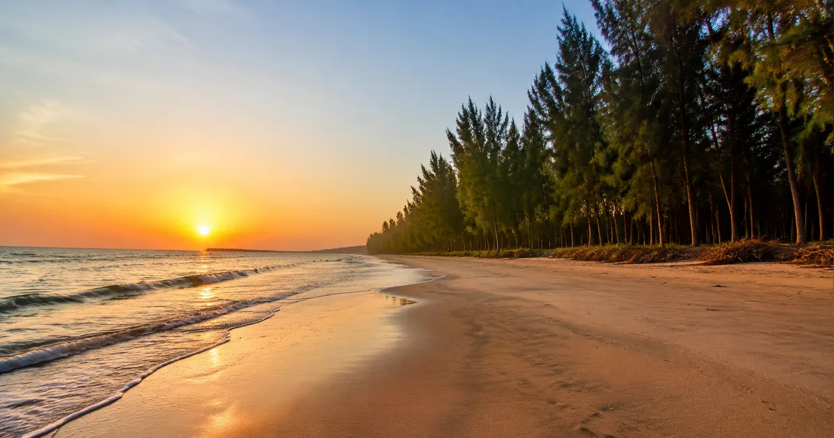 Nargol Beach