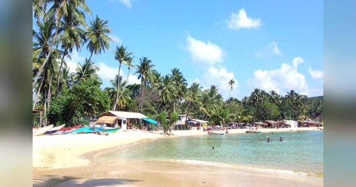 Unawatuna Beach
