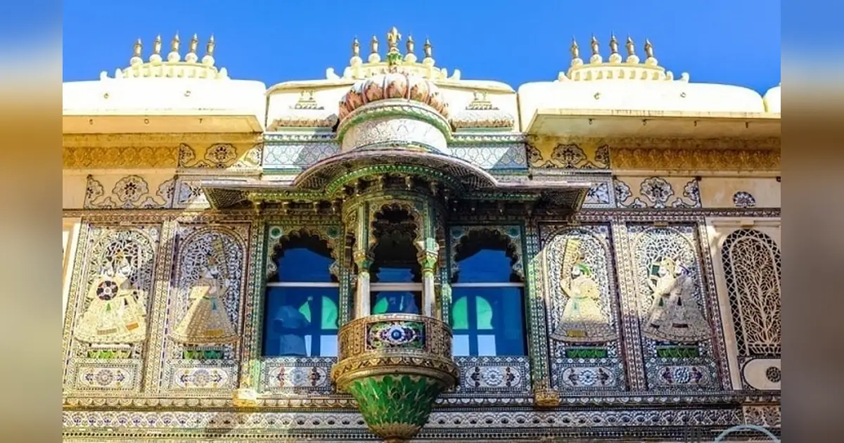 Peacock Square
