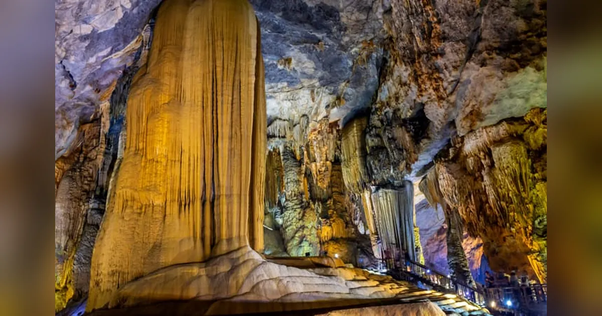 Hang Son Doong, Vietnam