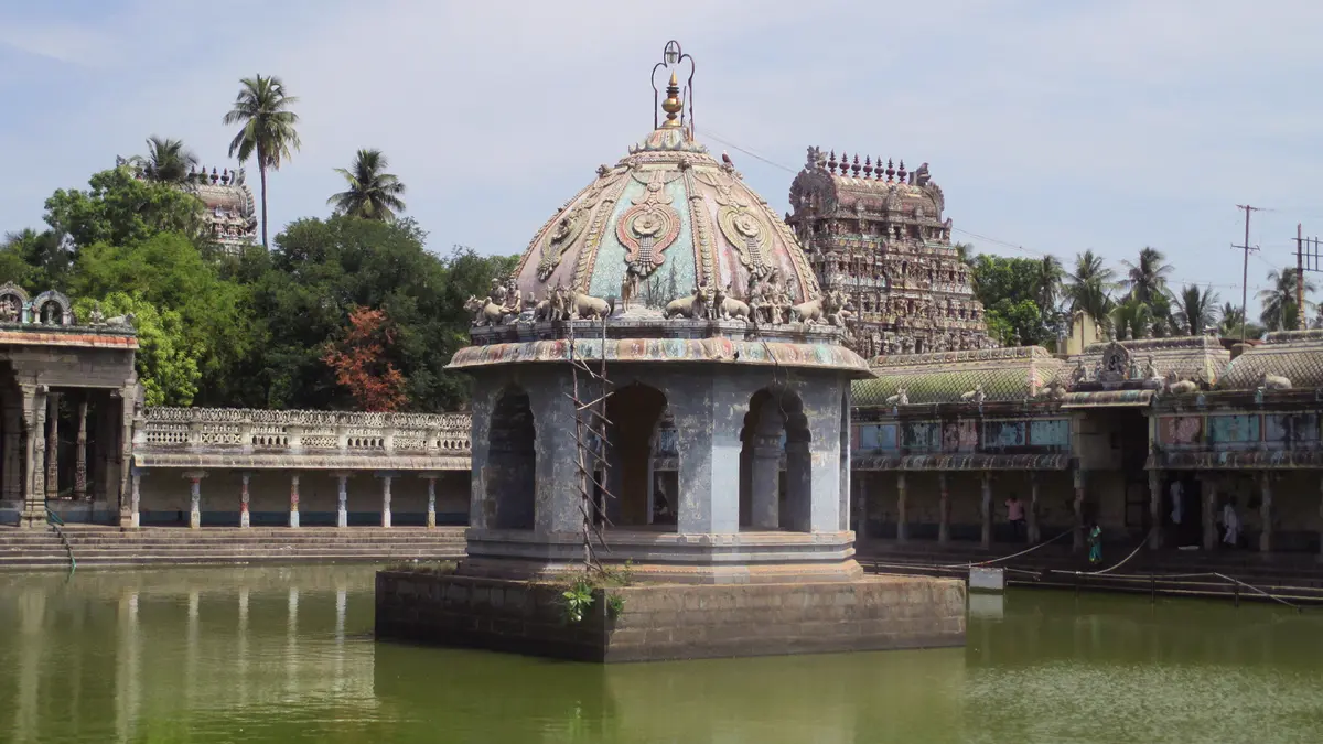 Sacred temple tank at a Navagraha shrine in Tamil Nadu