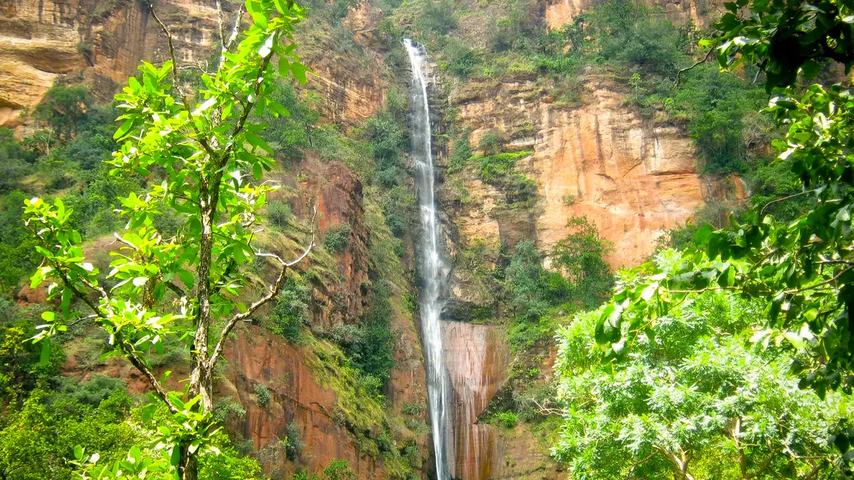 Bee Falls cascading through the lush Satpura hills in Pachmarhi, Madhya Pradesh