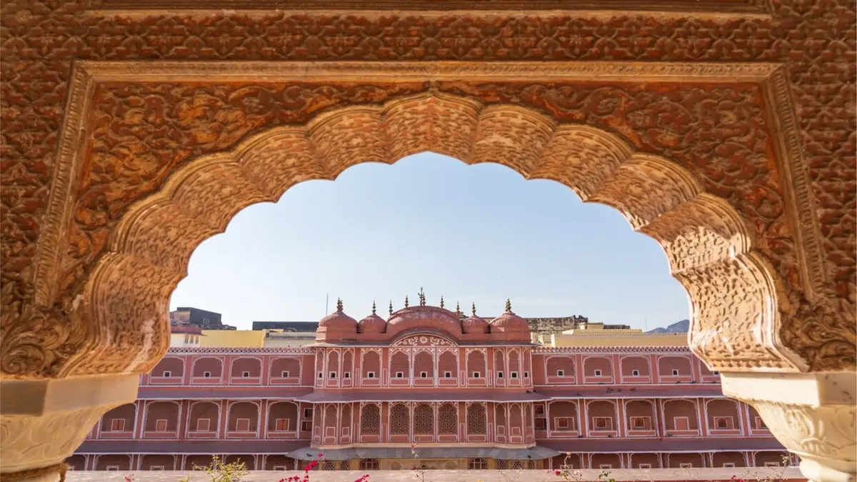 Hawa Mahal courtyard in Jaipur