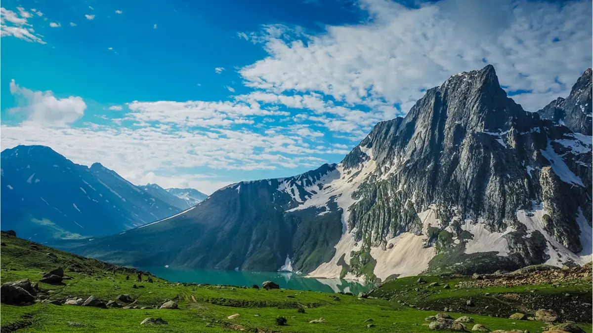 Scenic alpine valley surrounded by Himalayan peaks in Kashmir