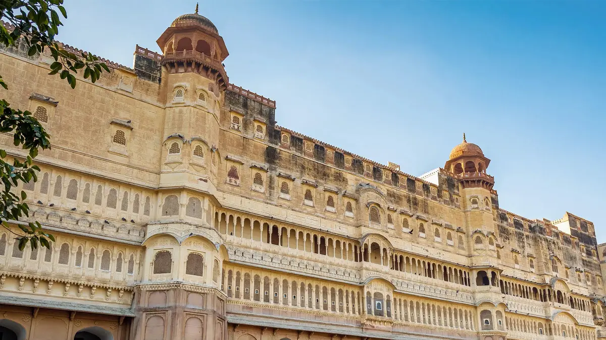 Massive walls and architecture of Kumbhalgarh Fort Rajasthan