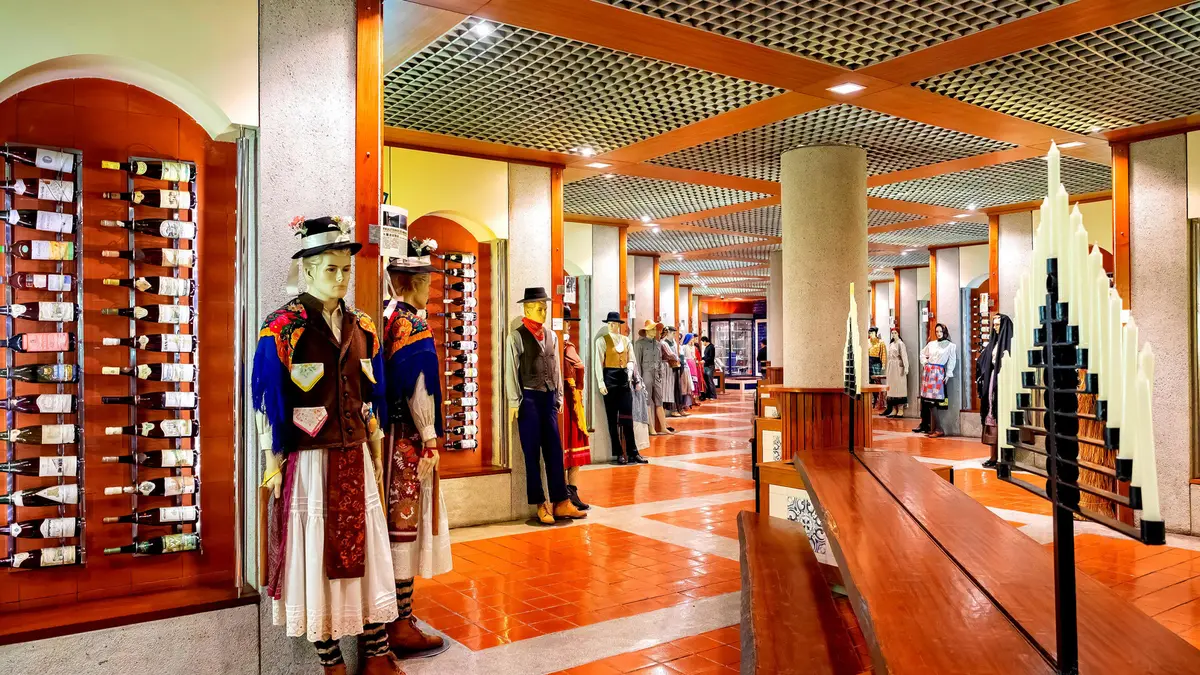 Madame Tussauds Hong Kong wax museum gallery