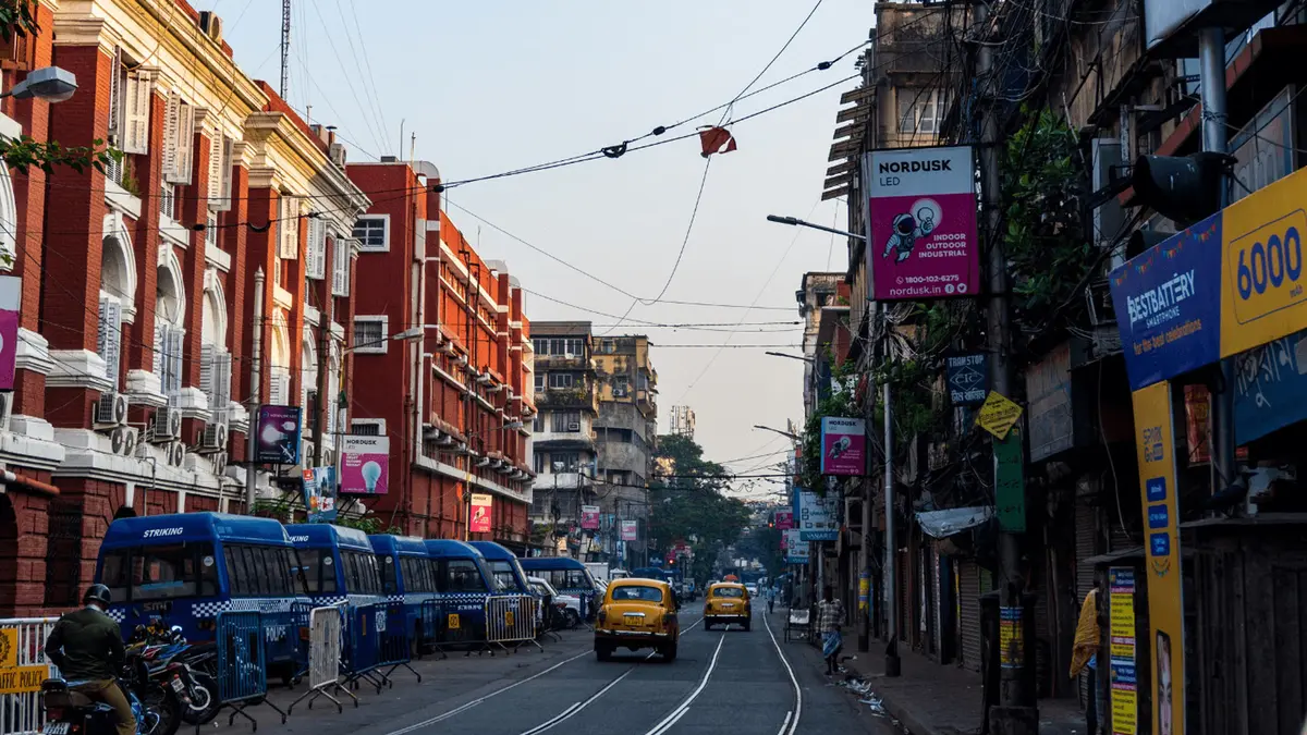 Vibrant Park Street lined with heritage buildings in Kolkata