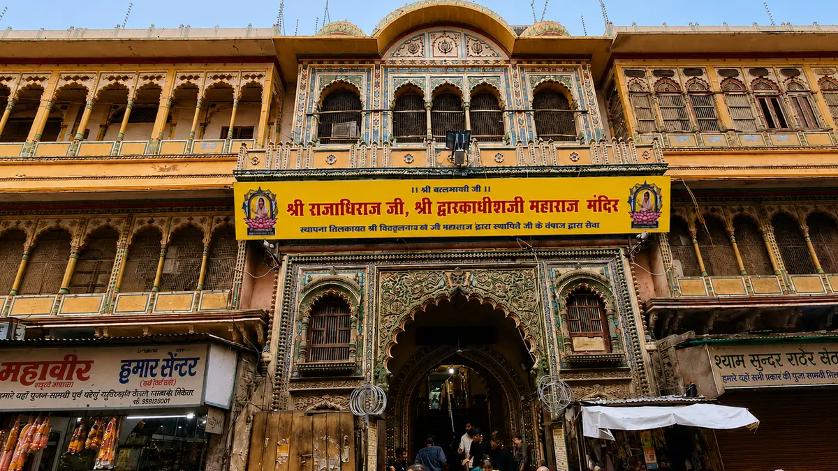 Main entrance of Rani Sati Dadi Mandir in Jhunjhunu Rajasthan