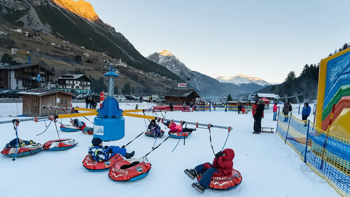 Ski Dubai snow park