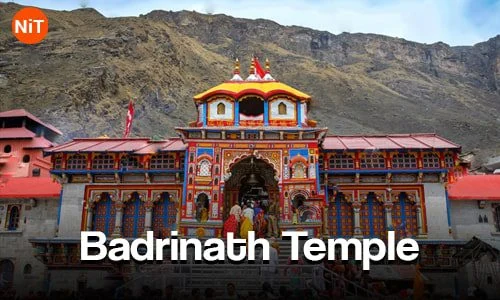 Badrinath Temple sightseeing view