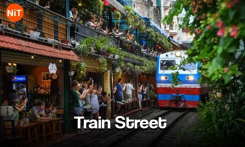 Hanoi Train Street sightseeing view