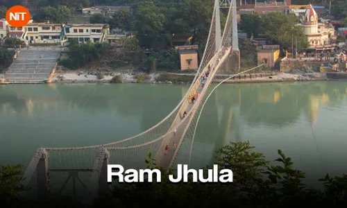 Ram Jhula suspension bridge in Rishikesh