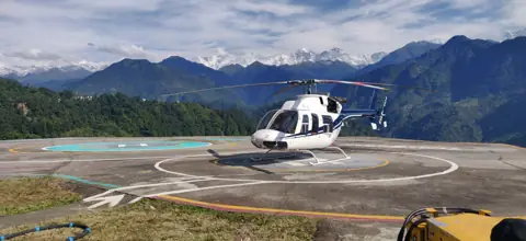 Meena Krishnan - Char Dham Yatra by Helicopter photo 1