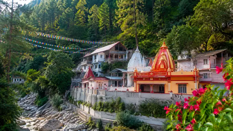 Kainchi Dham Tour Packages