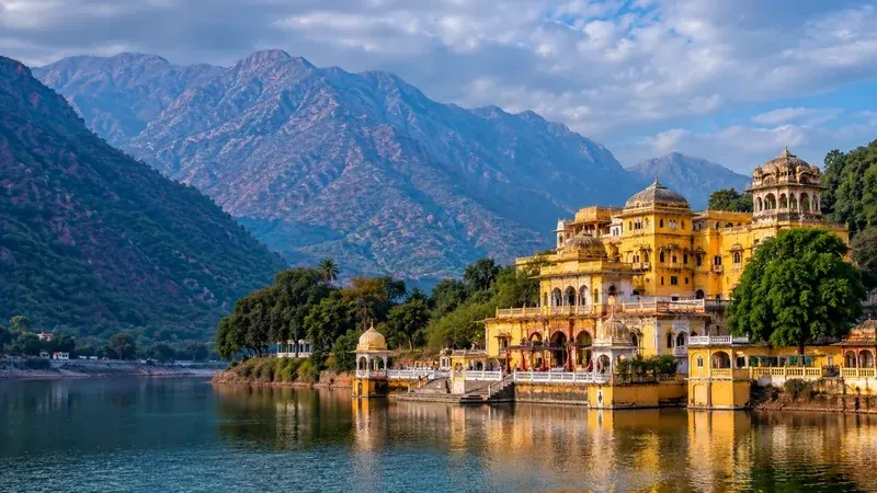 Best Trips in India – The Most Famous & Beautiful Places in India