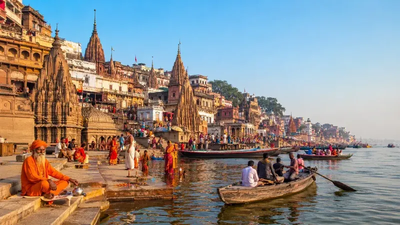 Culture of Varanasi - Traditional Dress, Art, Music and Dance