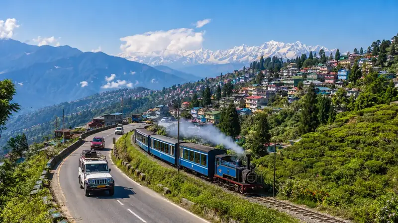 How to Reach Darjeeling